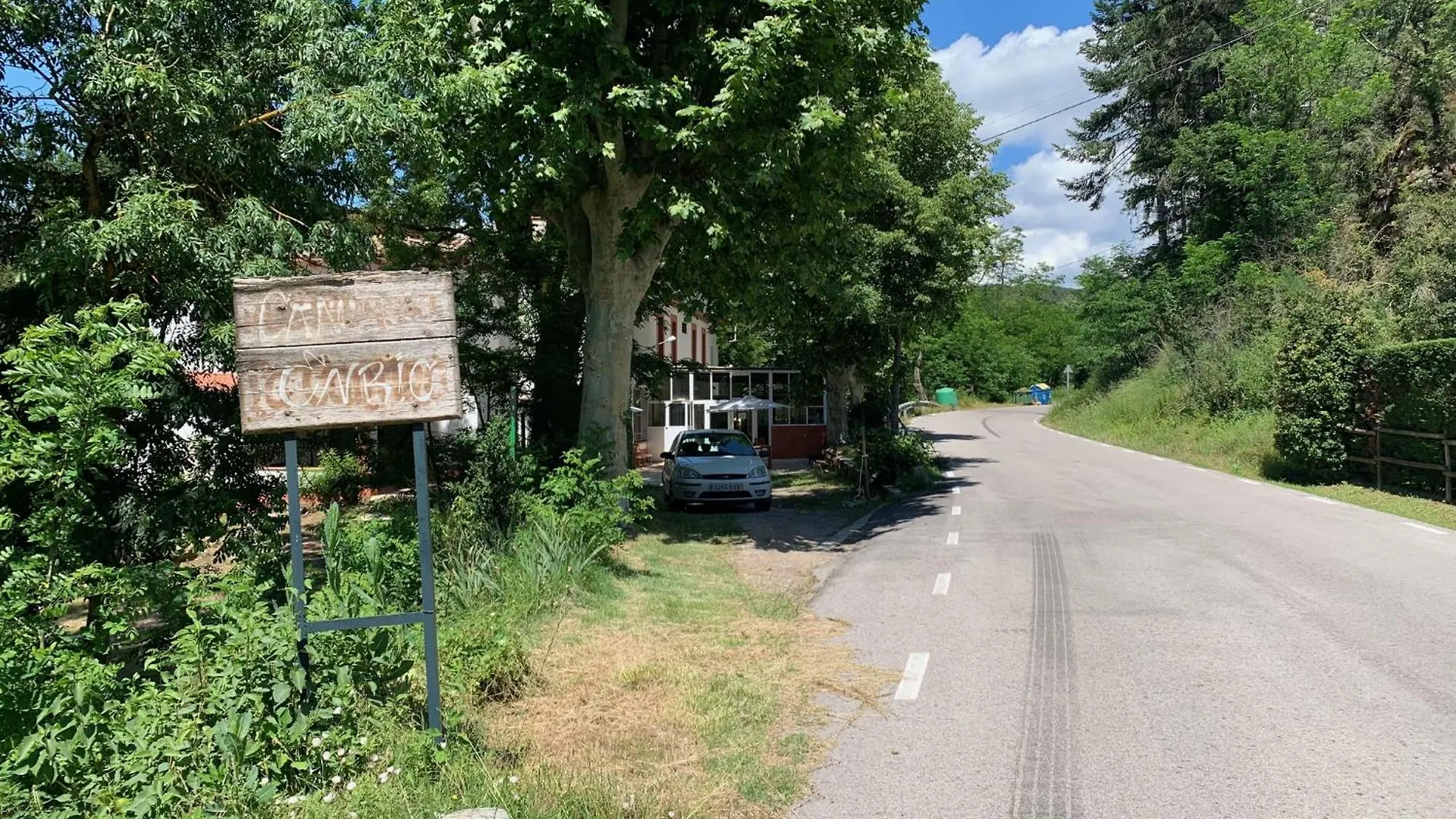 Hostal Rural Can Enric location